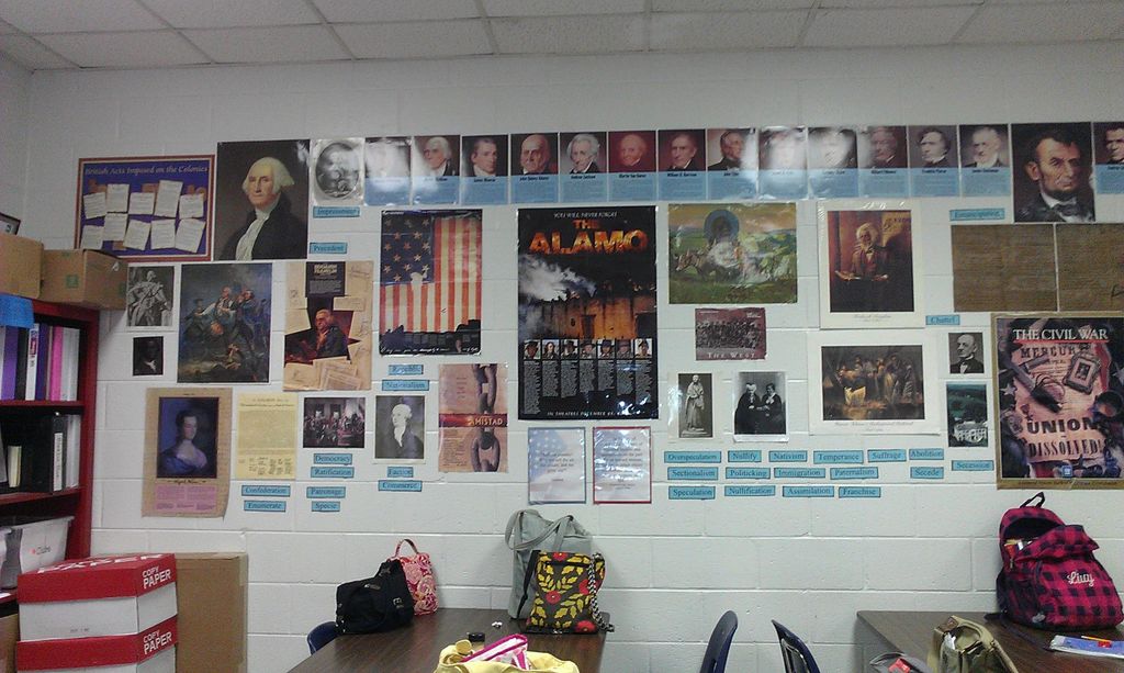 History timeline in a classroom (link)